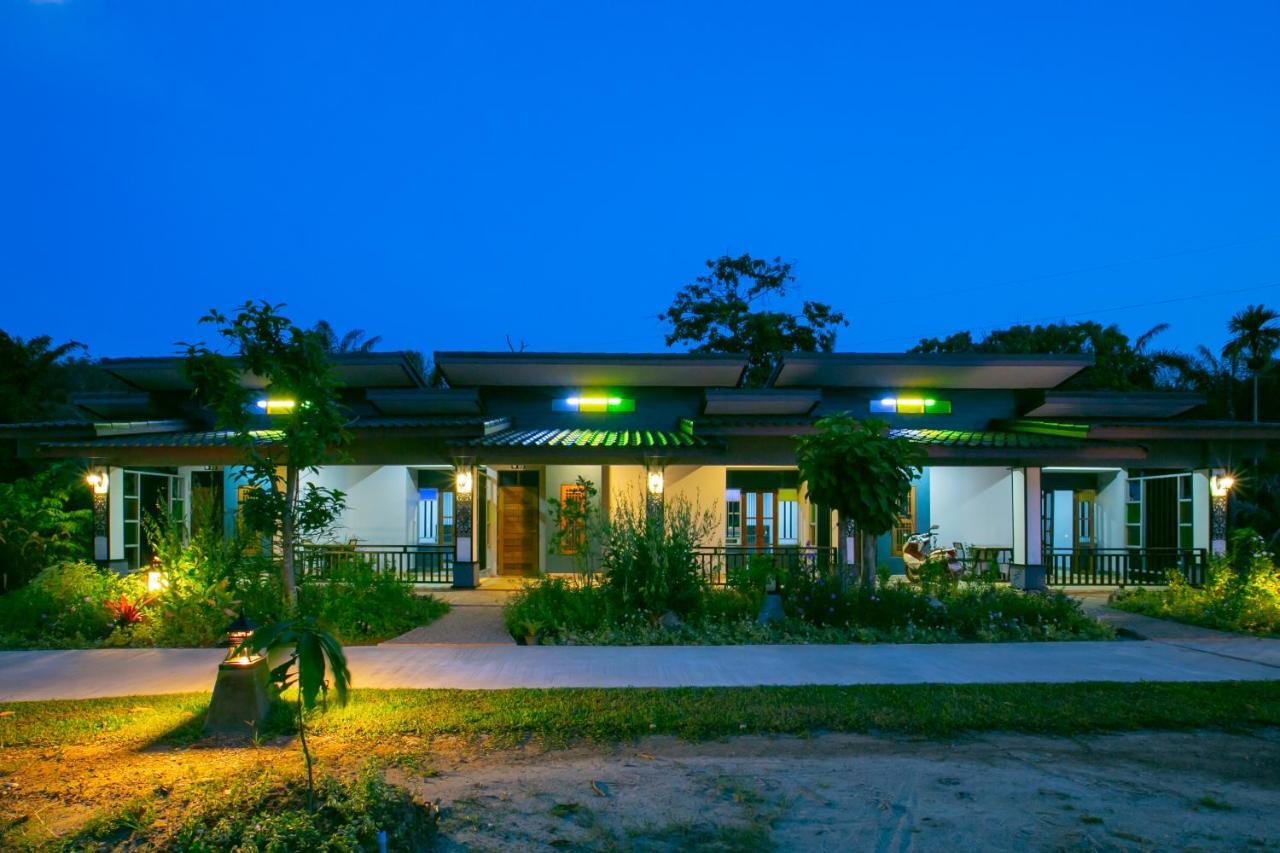 Loft Vintage Chalet Resort Ko Lanta Exterior foto