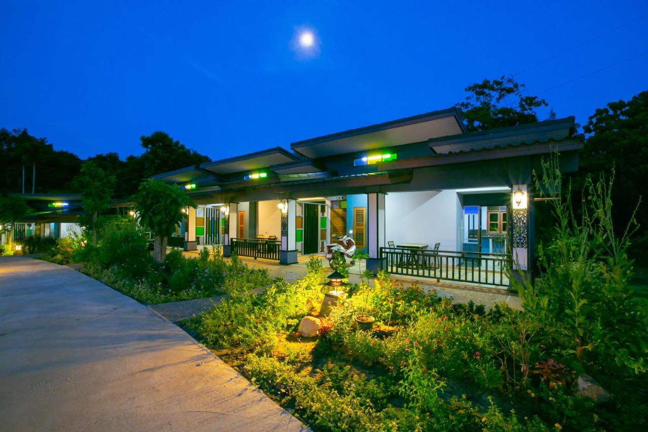 Loft Vintage Chalet Resort Ko Lanta Exterior foto