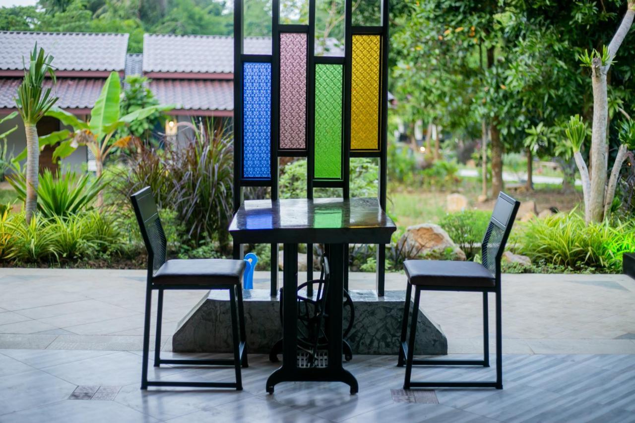 Loft Vintage Chalet Resort Ko Lanta Exterior foto